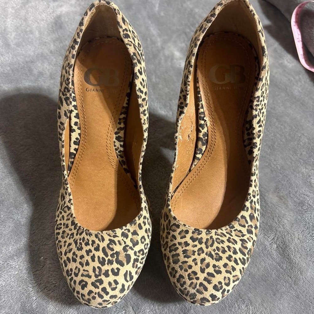 Gianni Bini chunk heels